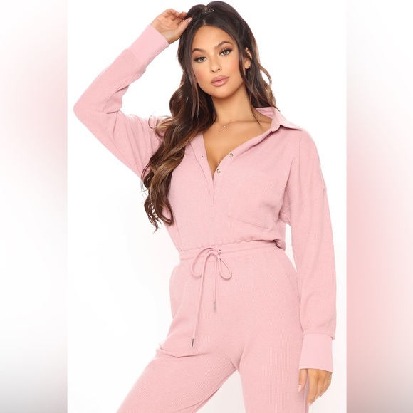 FASHION NOVA | Women’s Destination Relaxation Thermal Jumpsuit in Mauve Size S - Picture 7 of 8